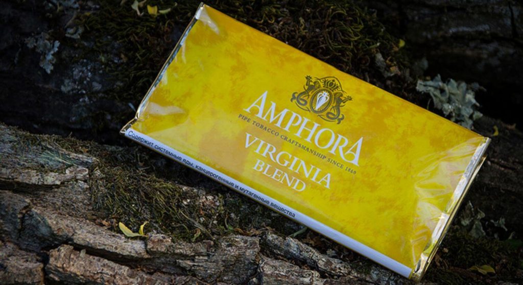 Virginia blend tobacco pack with a golden touch